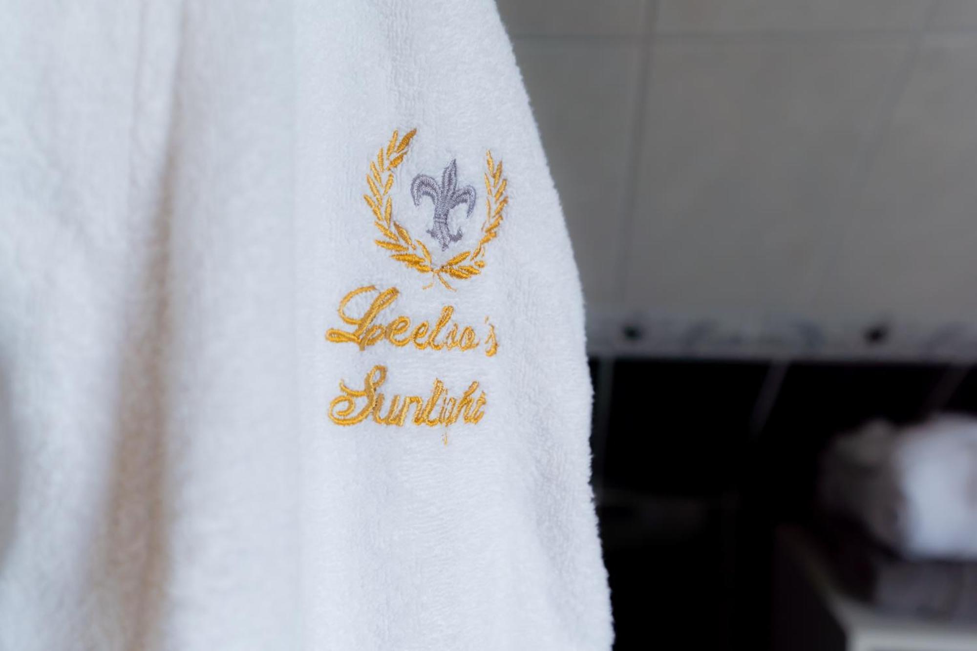 Leeloo S Sunlight Villa โฮเดนฮาเกิน ภายนอก รูปภาพ